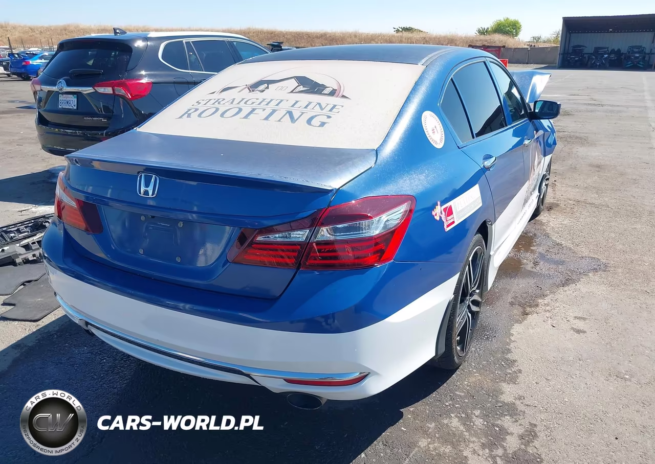 2016 Honda Accord Sport VIN:1HGCR2F5XGA176495 - 4