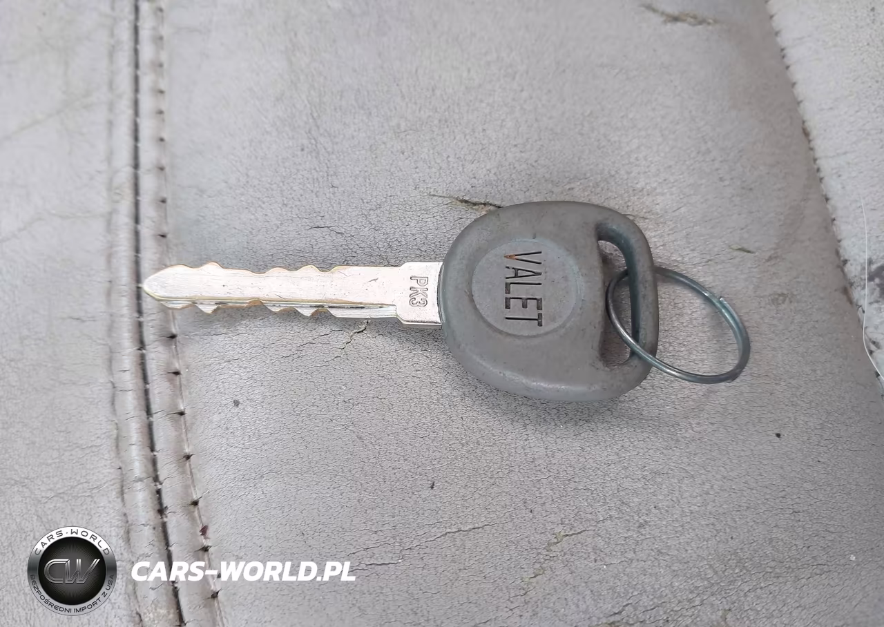 2002 Cadillac Deville VIN:1G6KD54Y82U232693 - 11
