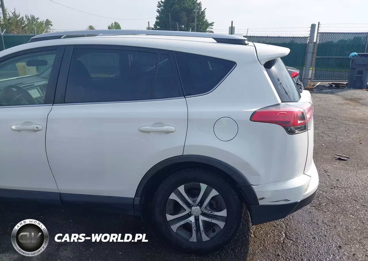 2016 Toyota Rav4 Le VIN:JTMBFREV4GJ101806 - 6