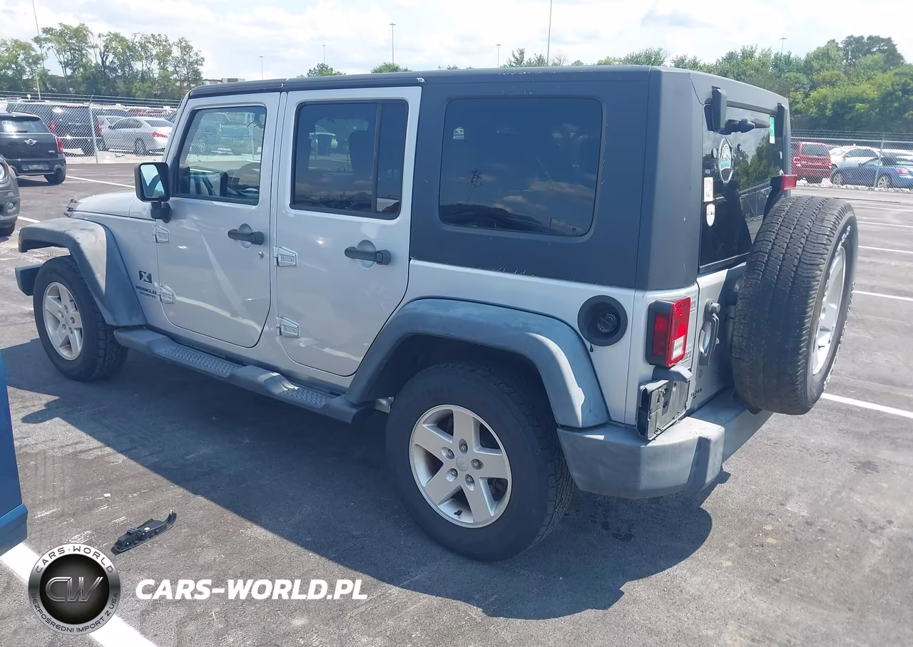 2007 Jeep Wrangler Unlimited X VIN:1J4GB39147L208178 - 3