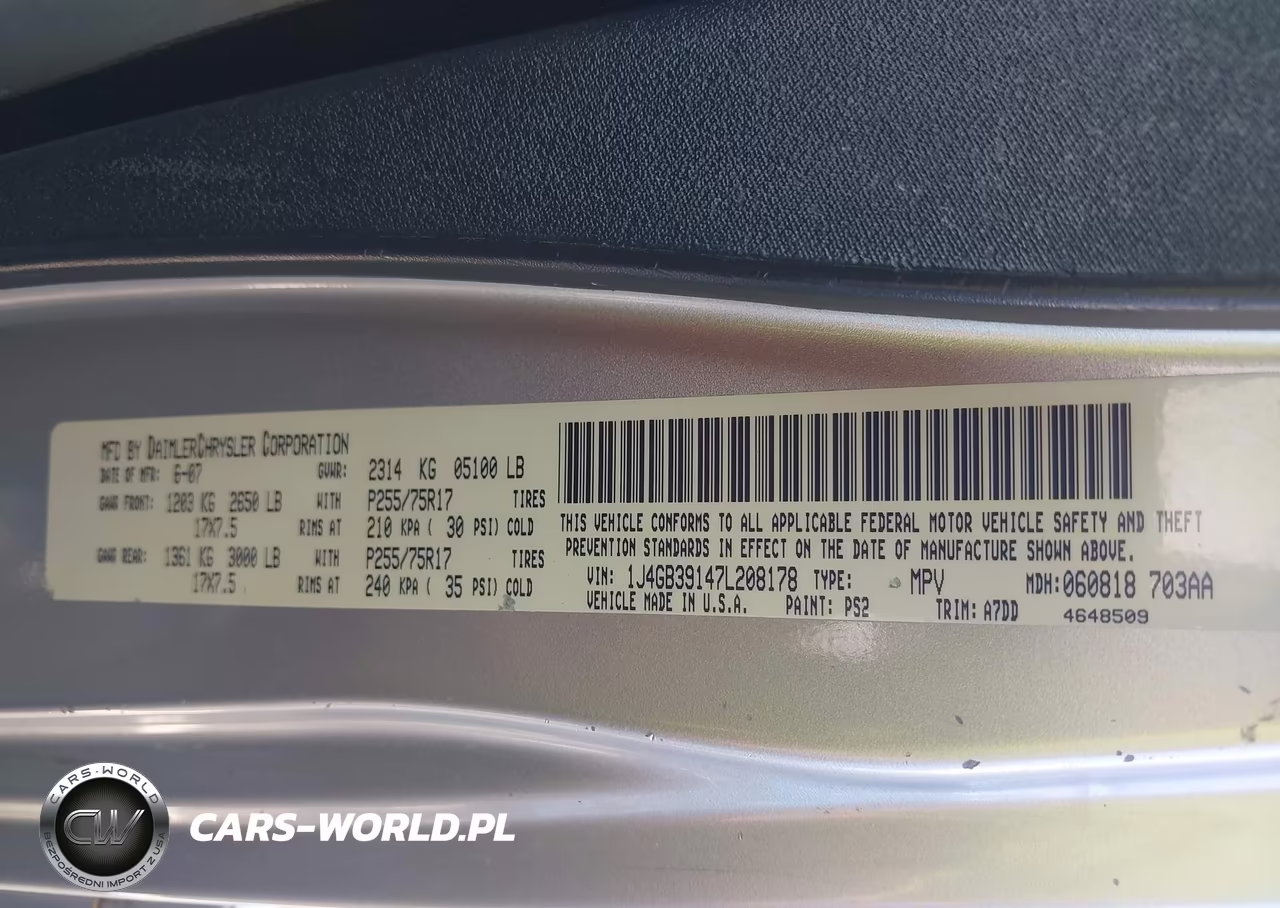 2007 Jeep Wrangler Unlimited X VIN:1J4GB39147L208178 - 9