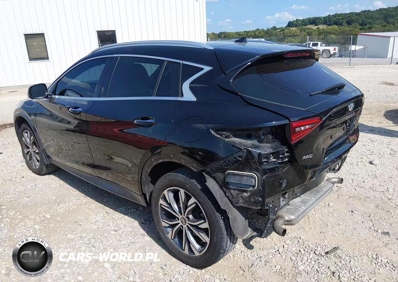 2017 Infiniti Qx30 Premium VIN:SJKCH5CR8HA016589 - 3