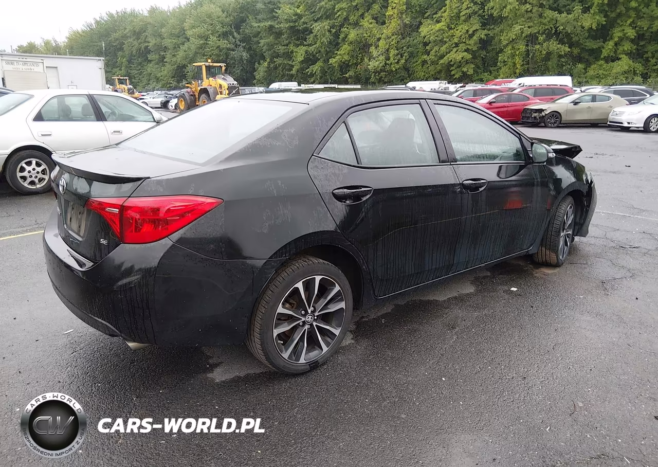 2017 Toyota Corolla Se VIN:2T1BURHE3HC831673 - 4