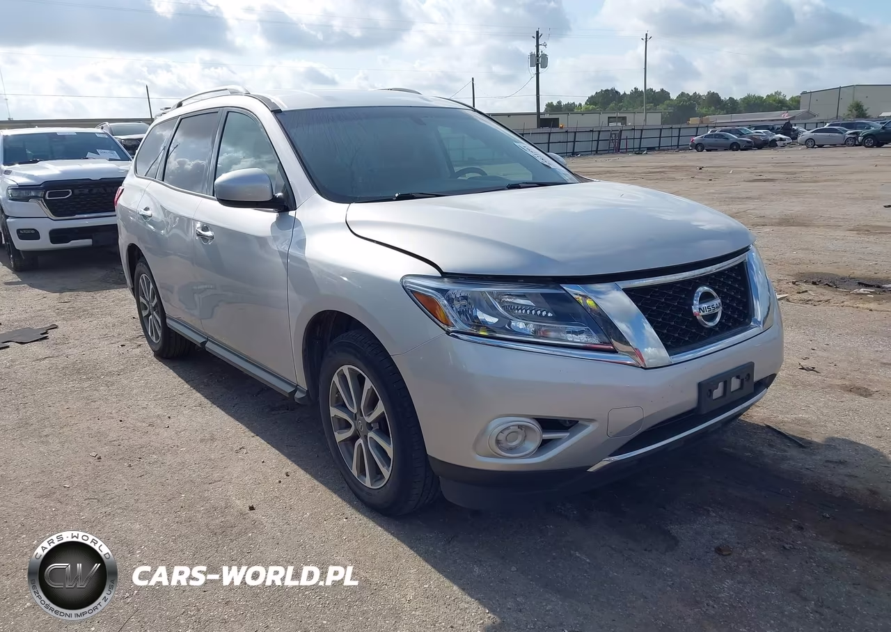 2015 Nissan Pathfinder S