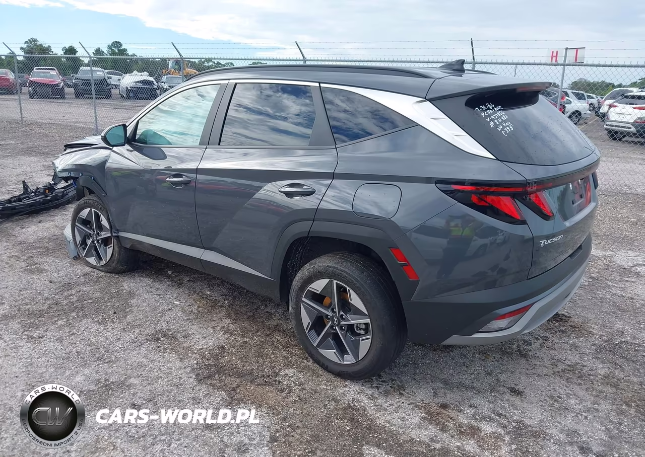 2026 Hyundai Tucson Hybrid Sel VIN:KM8JBDD13TU439856 - 3