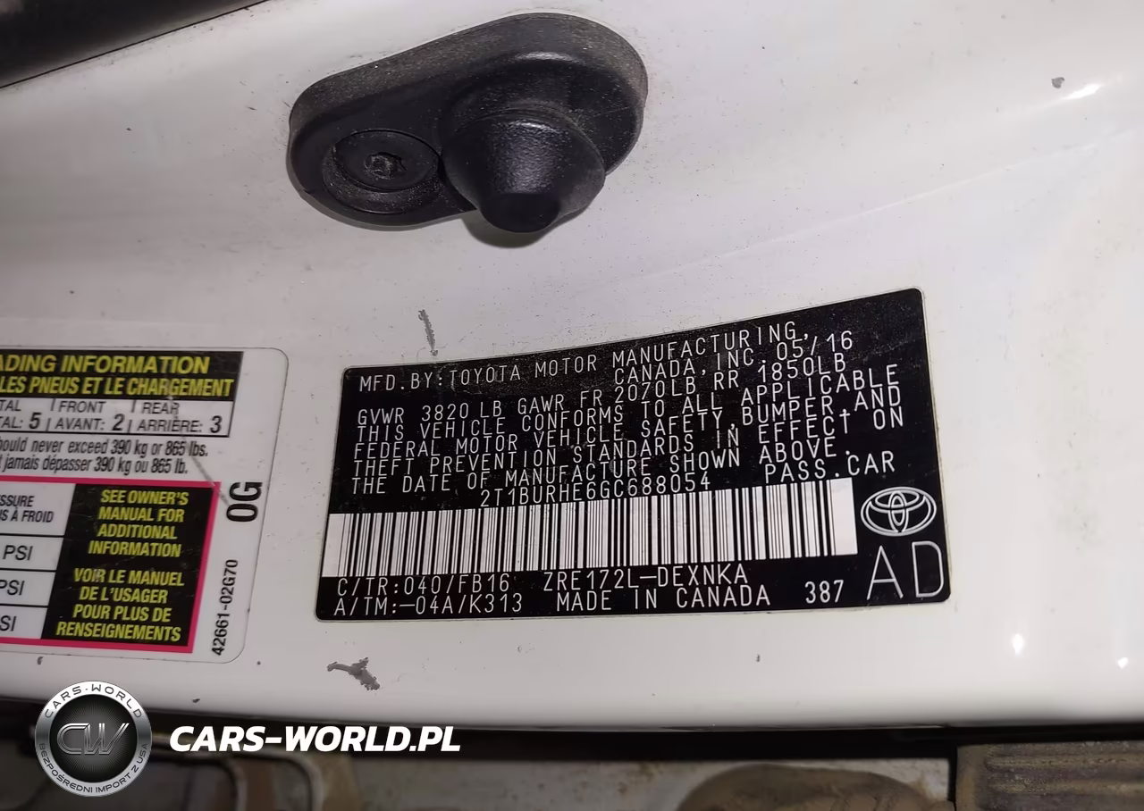 2016 Toyota Corolla Le VIN:2T1BURHE6GC688054 - 9