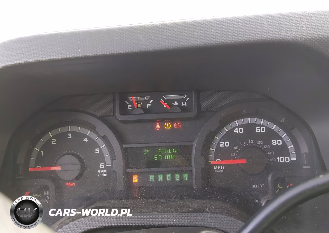 2011 Ford E-350 Super Duty Commercial VIN:1FTSE3EL4BDB05568 - 7