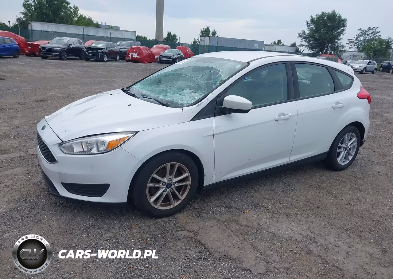 2018 Ford Focus Se VIN:1FADP3K22JL276022 - 2