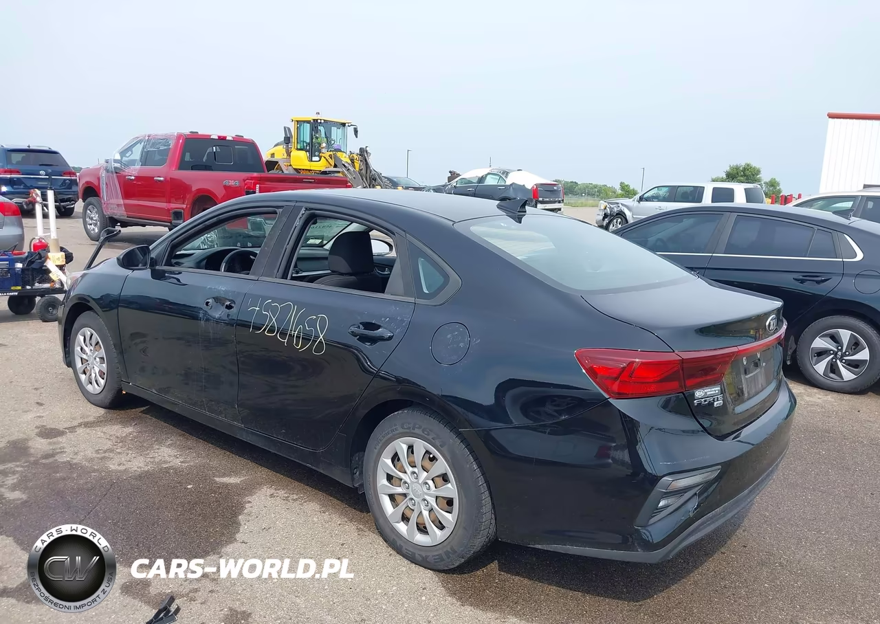 2020 Kia Forte Fe VIN:3KPF24AD6LE146217 - 3