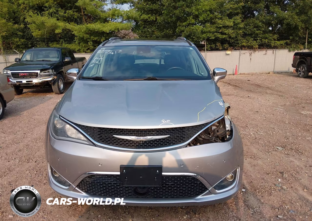 2018 Chrysler Pacifica Limited VIN:2C4RC1GG0JR262003 - 13