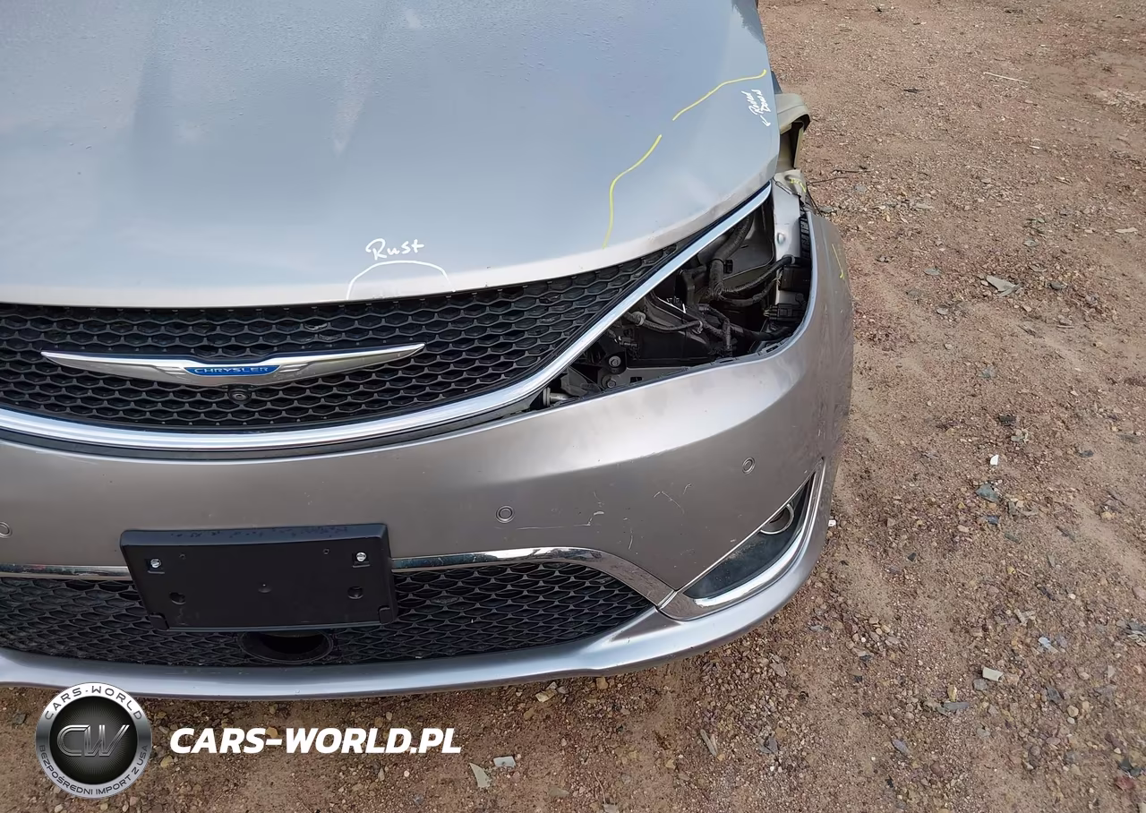 2018 Chrysler Pacifica Limited VIN:2C4RC1GG0JR262003 - 18