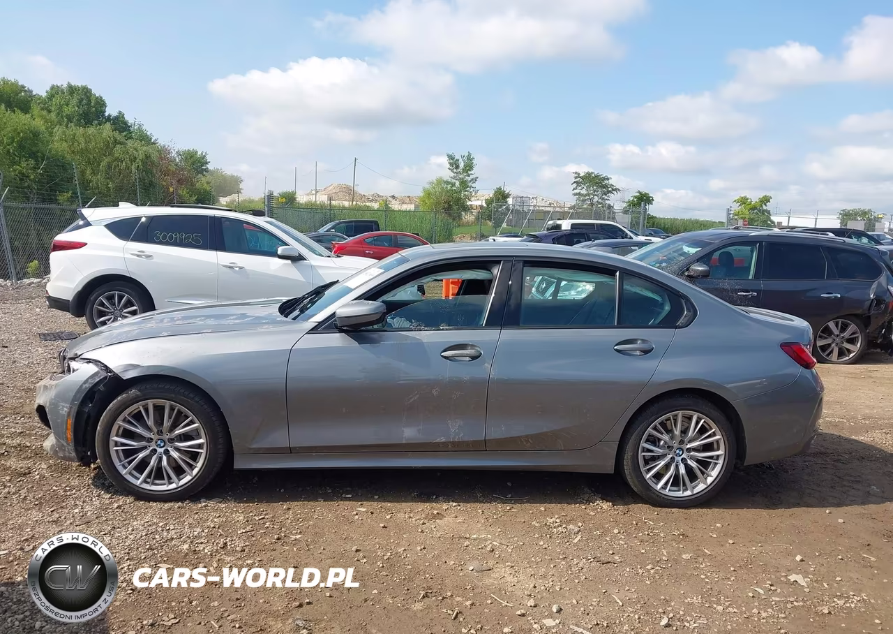 2023 BMW 330I xDrive VIN:3MW89FF00P8D32701 - 14