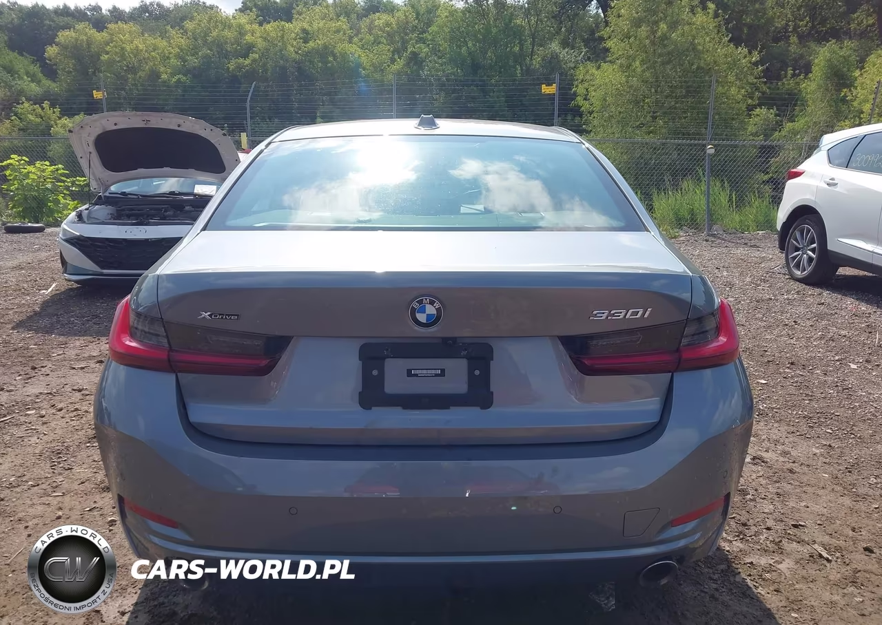 2023 BMW 330I xDrive VIN:3MW89FF00P8D32701 - 16