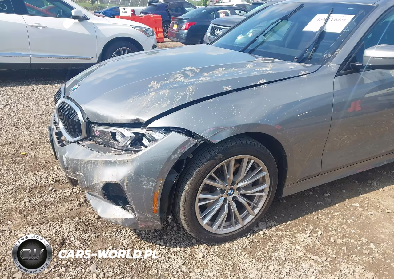 2023 BMW 330I xDrive VIN:3MW89FF00P8D32701 - 6