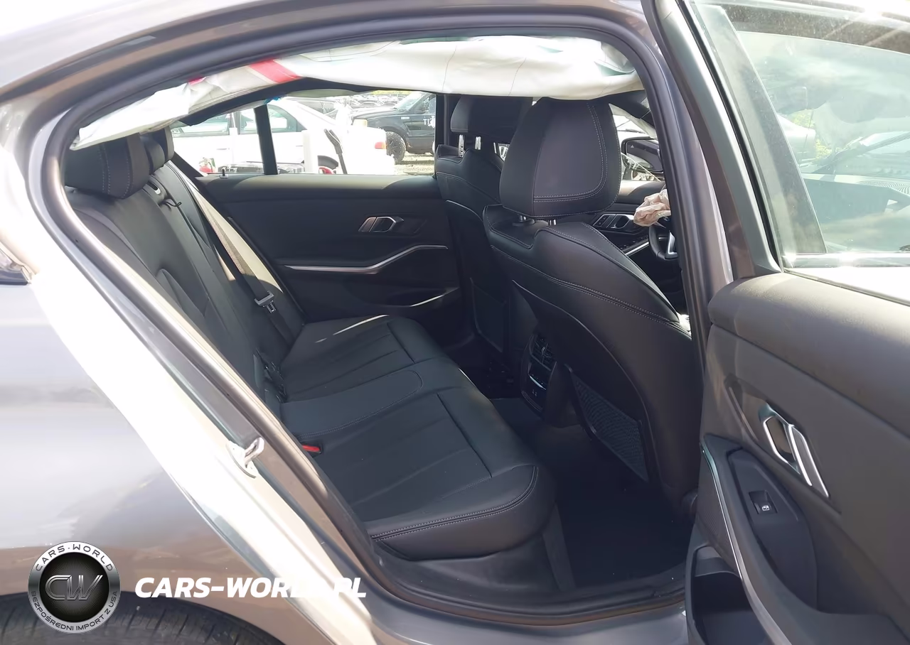 2023 BMW 330I xDrive VIN:3MW89FF00P8D32701 - 8