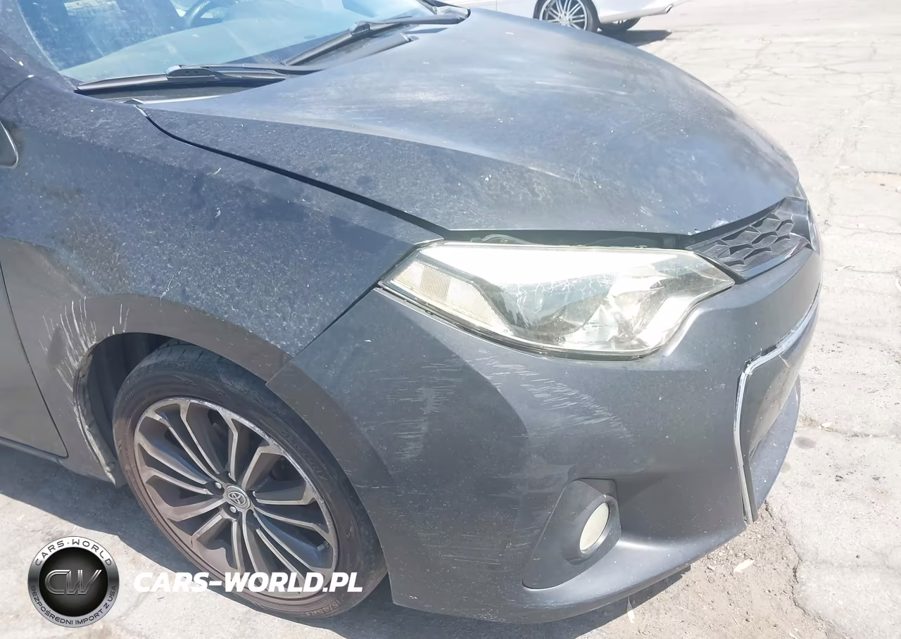 2016 Toyota Corolla S Plus VIN:5YFBURHE7GP429296 - 12