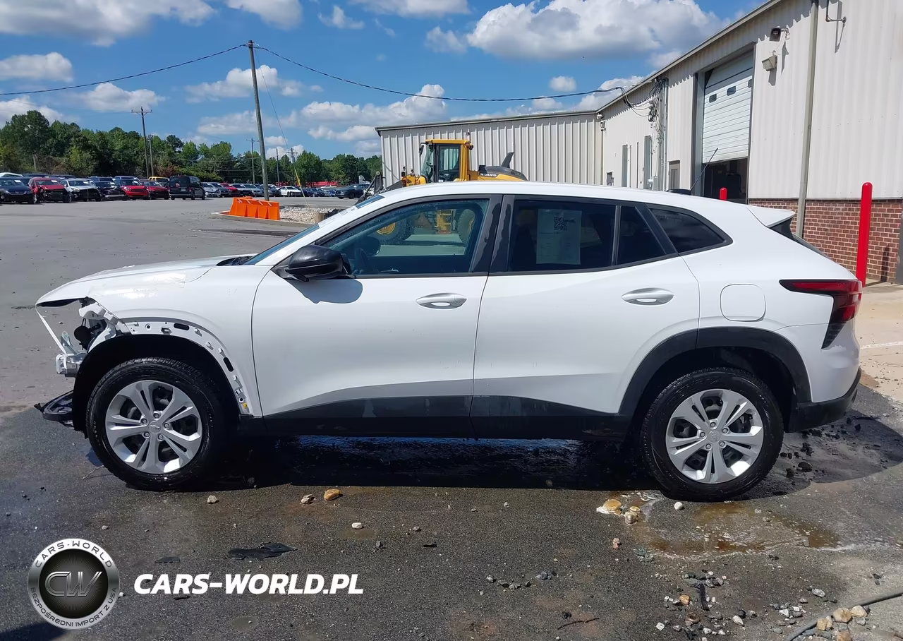 2025 Chevrolet Trax Fwd Ls VIN:KL77LFEP5SC110152 - 15