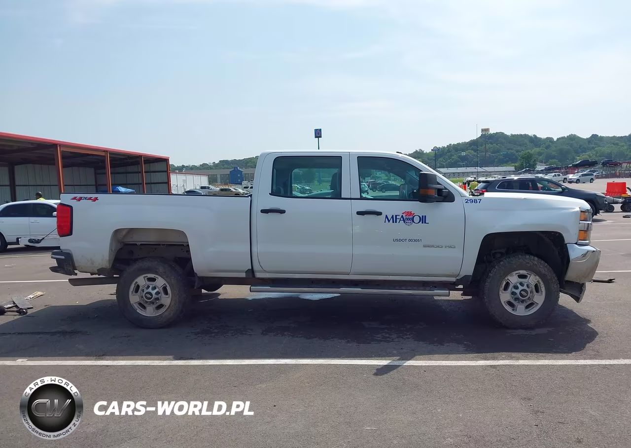 2019 Chevrolet Silverado 2500Hd Wt VIN:1GC1KREG0KF226760 - 14