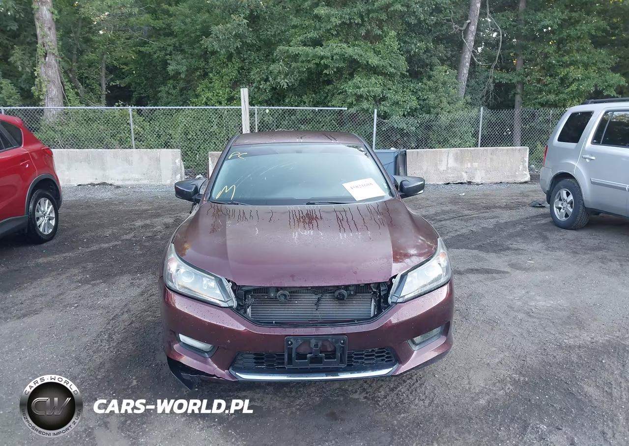 2015 Honda Accord Sport VIN:1HGCR2F52FA162492 - 13