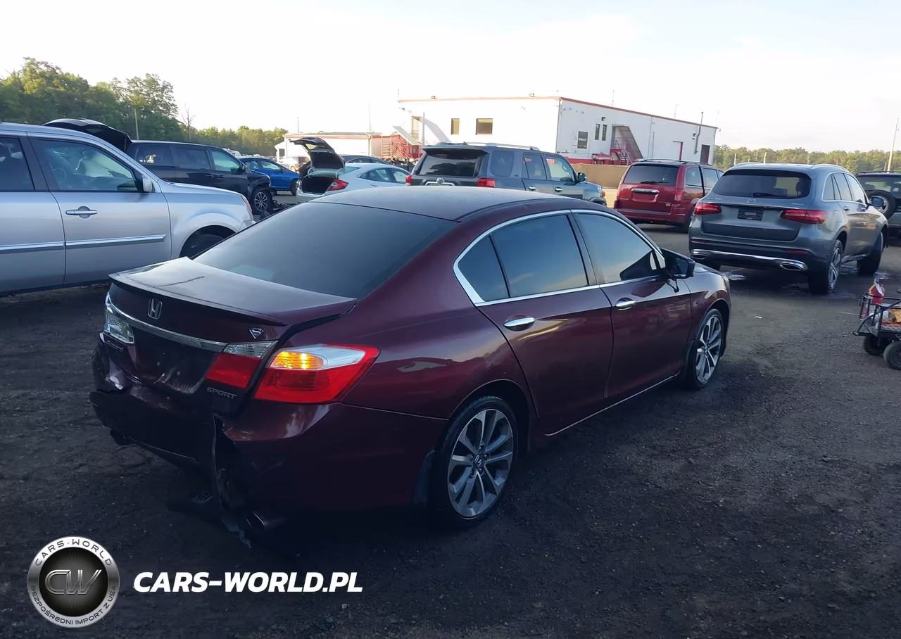 2015 Honda Accord Sport VIN:1HGCR2F52FA162492 - 4