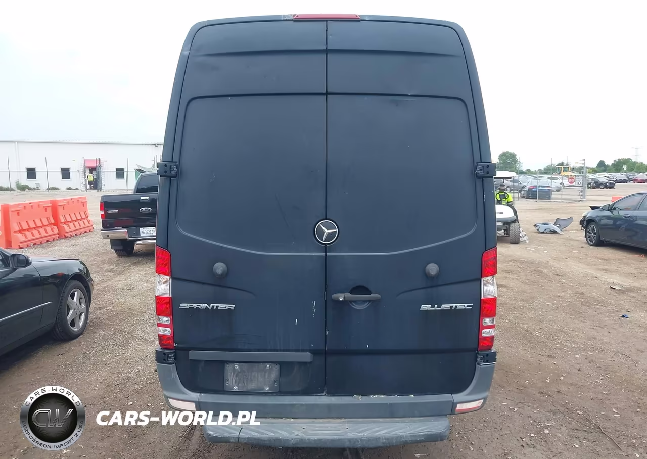 2016 Mercedes-Benz Sprinter 2500 High Roof VIN:WD3PE8DD2GP270757 - 16