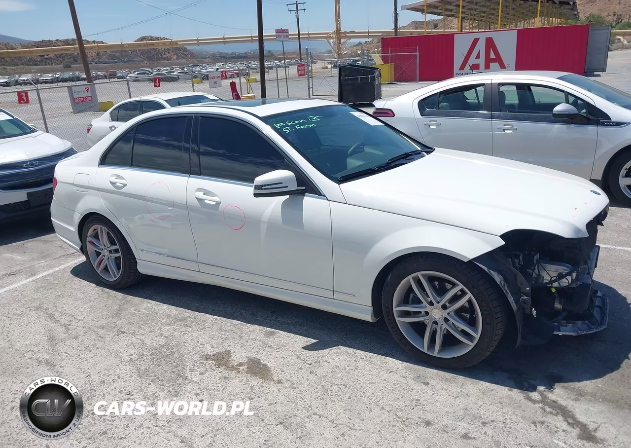 2013 Mercedes-Benz C 250 VIN:WDDGF4HB9DR265064 - 14