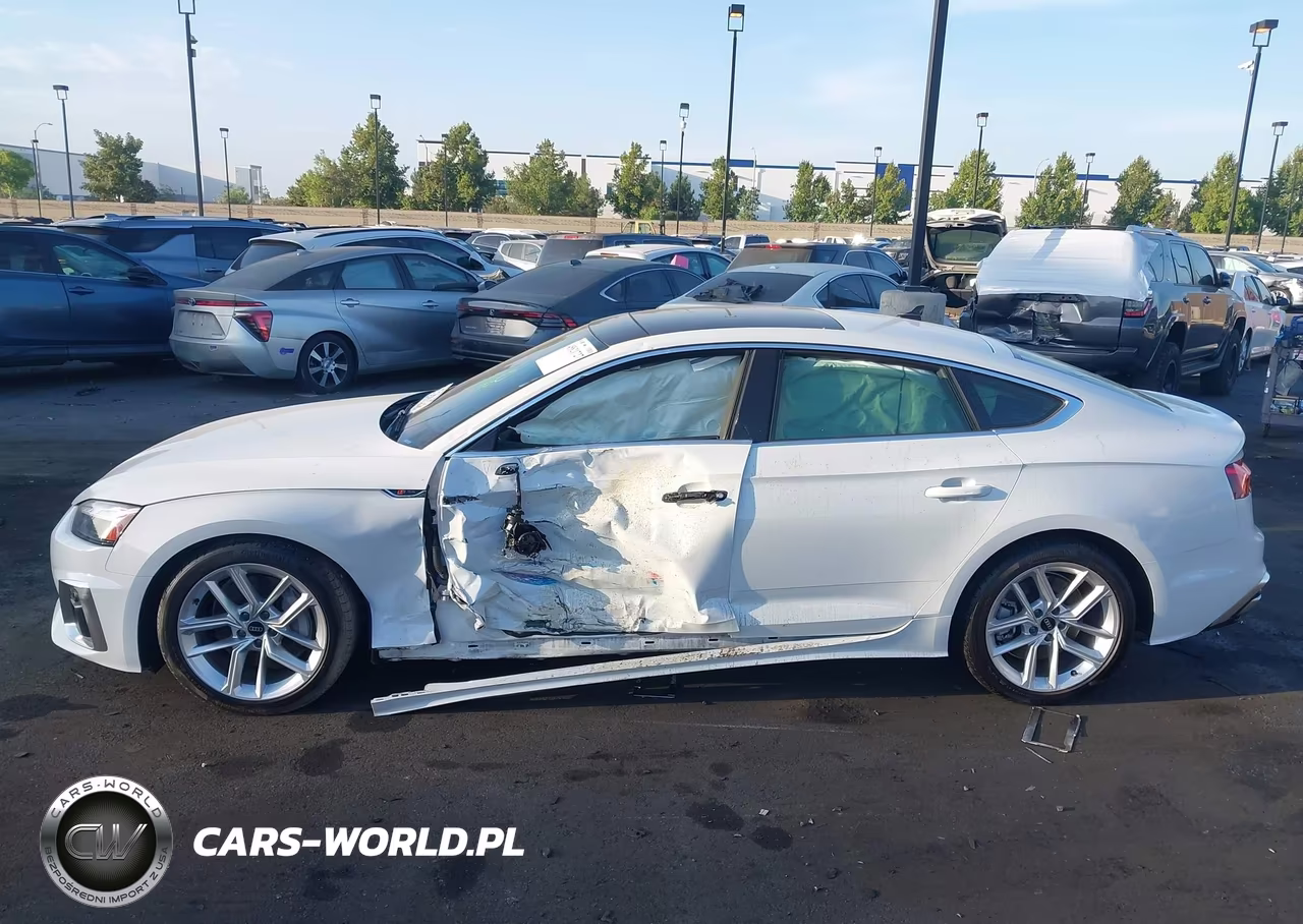 2023 Audi A5 Sportback Premium Plus 45 Tfsi S Line Quattro S Tronic VIN:WAUFACF53PA021941 - 6