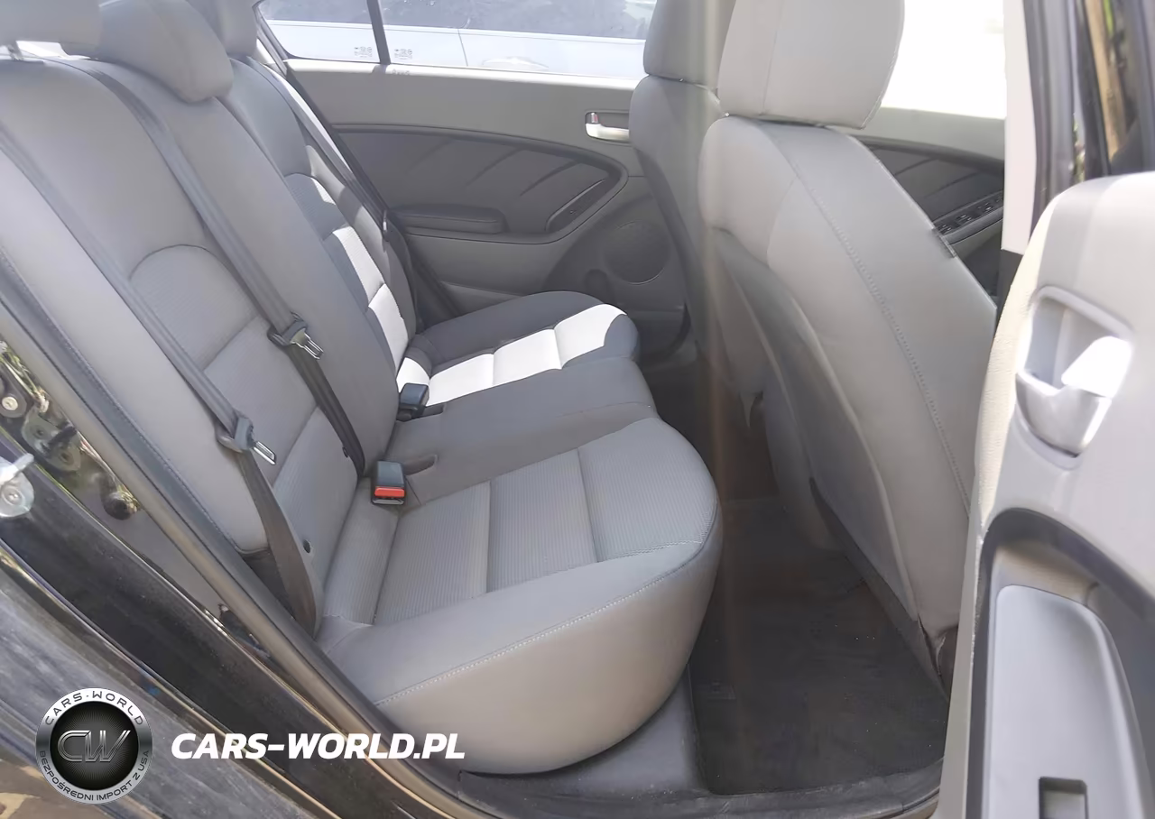 2017 Kia Forte Lx VIN:3KPFK4A77HE030414 - 8