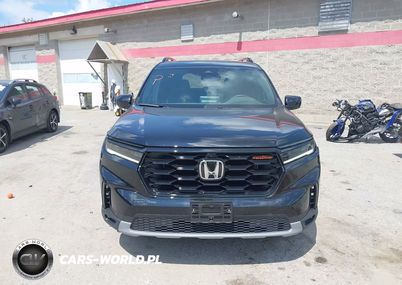 2025 Honda Pilot Trailsport VIN:5FNYG1H66SB182532 - 13