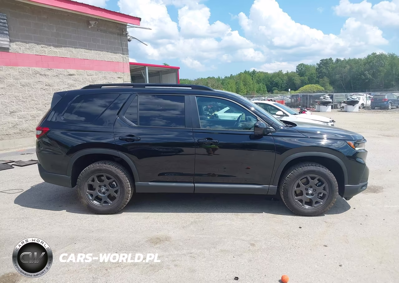 2025 Honda Pilot Trailsport VIN:5FNYG1H66SB182532 - 14