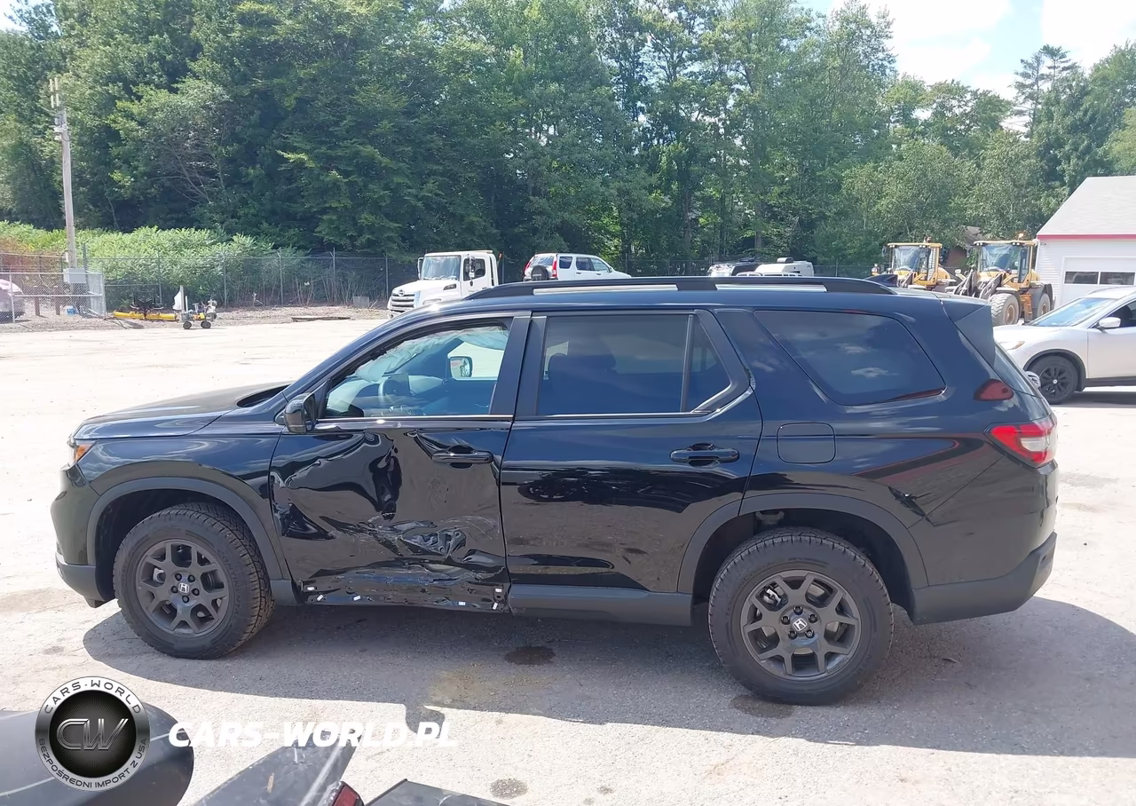 2025 Honda Pilot Trailsport VIN:5FNYG1H66SB182532 - 15
