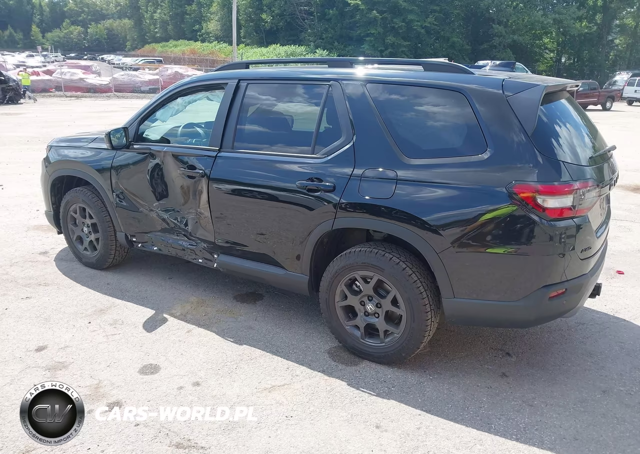 2025 Honda Pilot Trailsport VIN:5FNYG1H66SB182532 - 3