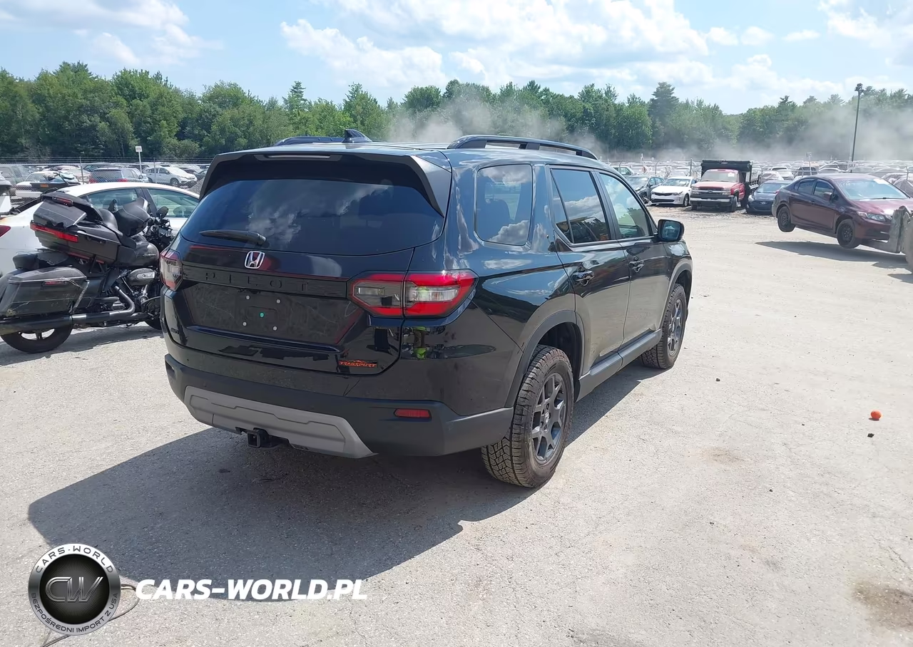 2025 Honda Pilot Trailsport VIN:5FNYG1H66SB182532 - 4