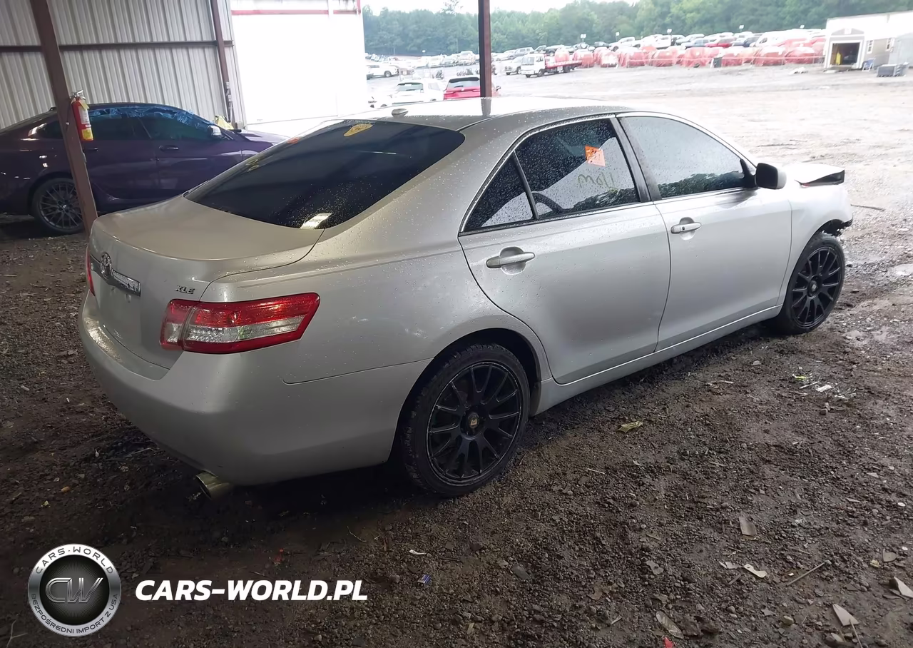 2011 Toyota Camry Xle V6 VIN:4T1BK3EK9BU132180 - 4