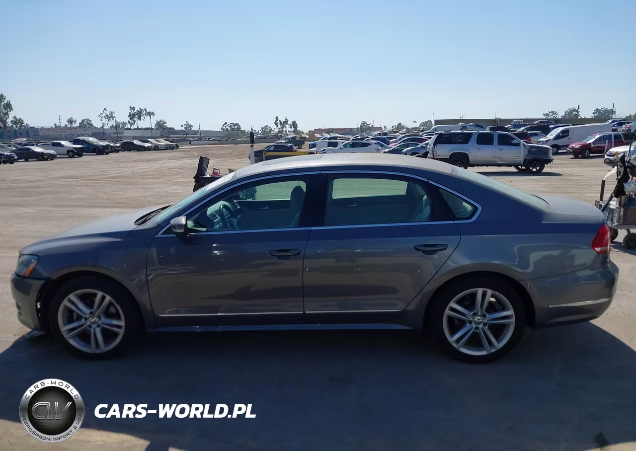 2015 Volkswagen Passat 1.8T Sel Premium VIN:1VWCS7A35FC117103 - 14