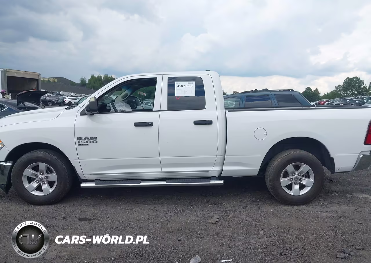 2021 Ram 1500 Classic Tradesman VIN:1C6RR6FG8MS547992 - 14
