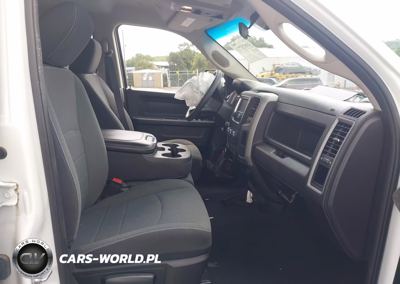 2021 Ram 1500 Classic Tradesman VIN:1C6RR6FG8MS547992 - 5