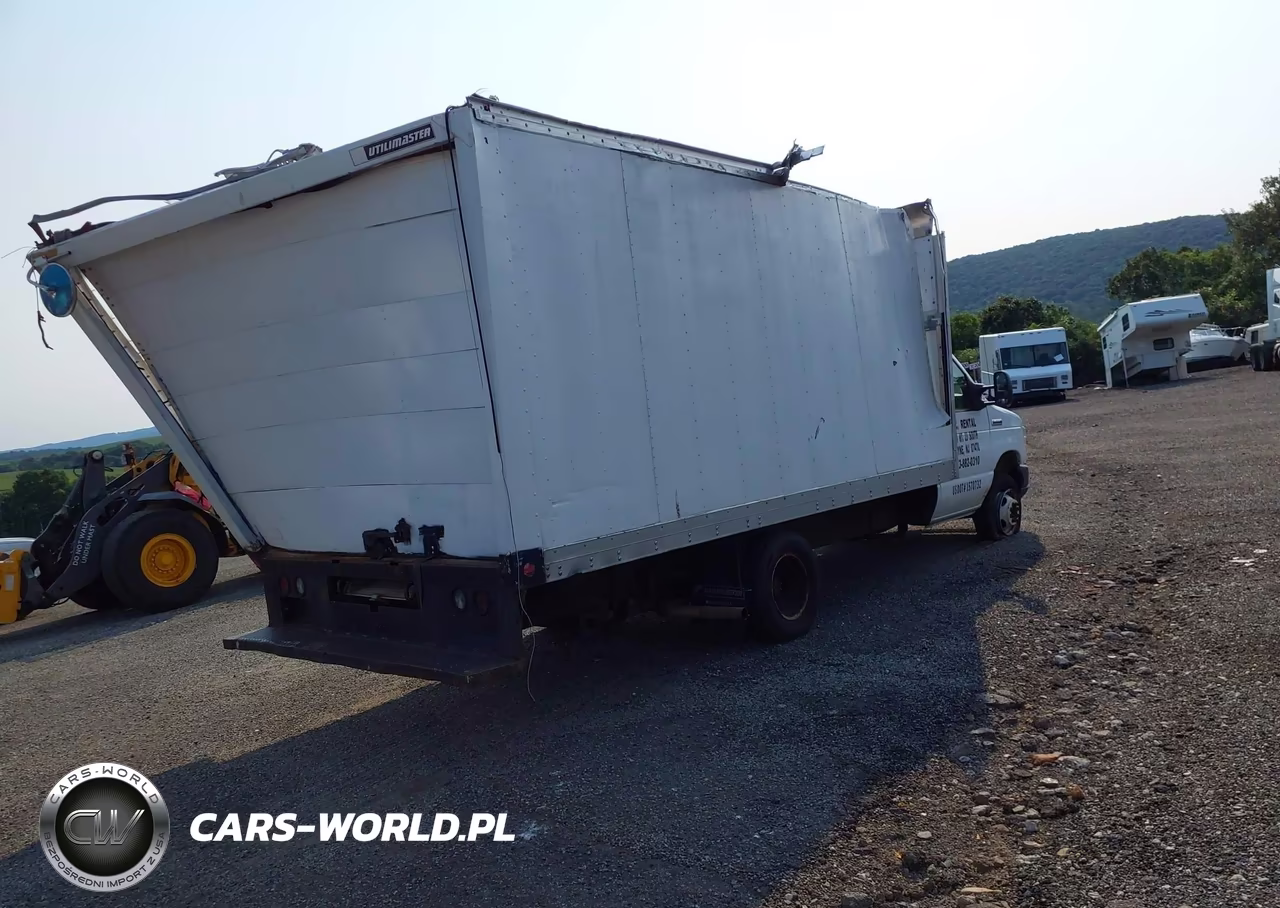 2018 Ford E-350 Cutaway VIN:1FDWE3FS3JDC23032 - 4