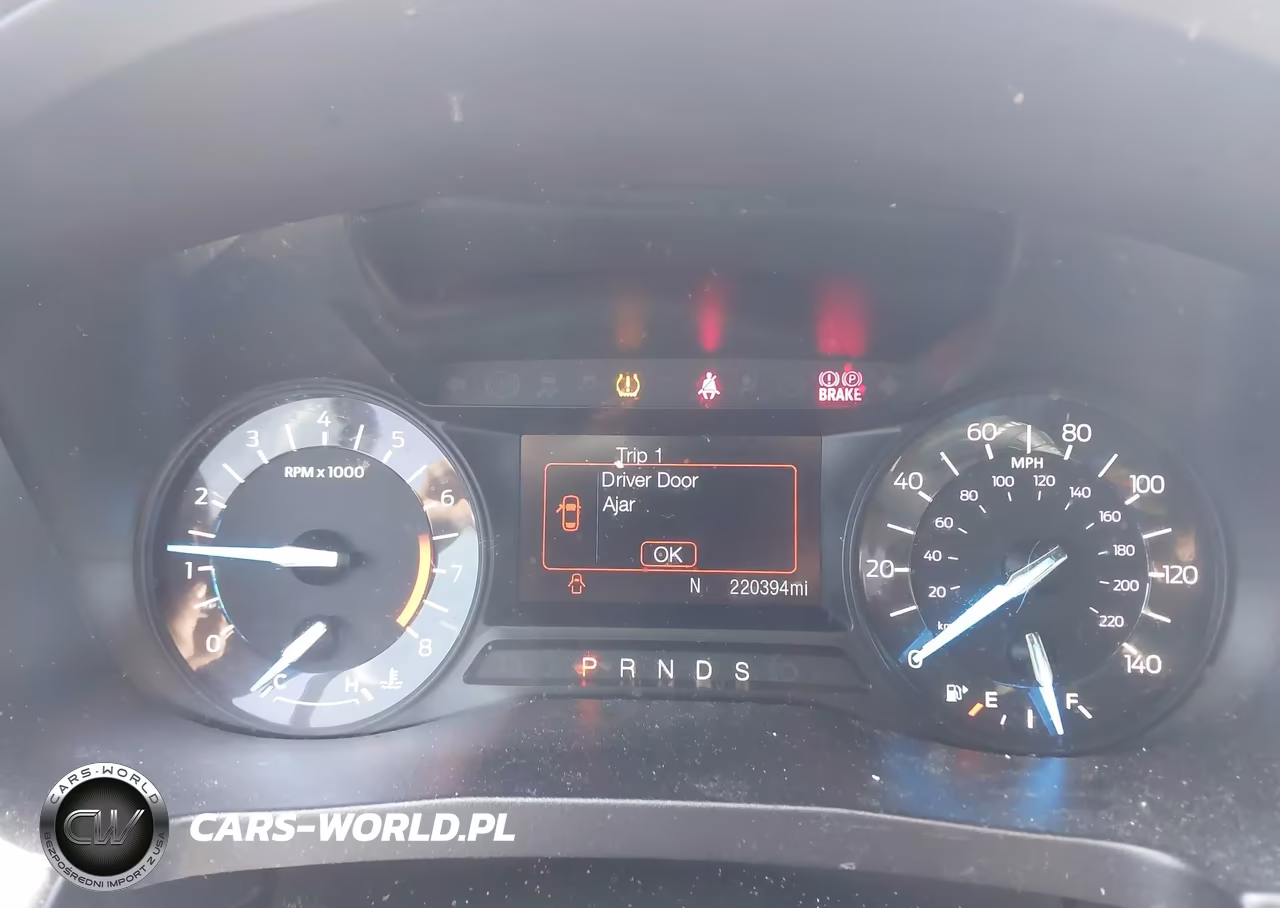 2017 Ford Explorer Xlt VIN:1FM5K7D82HGE22309 - 7