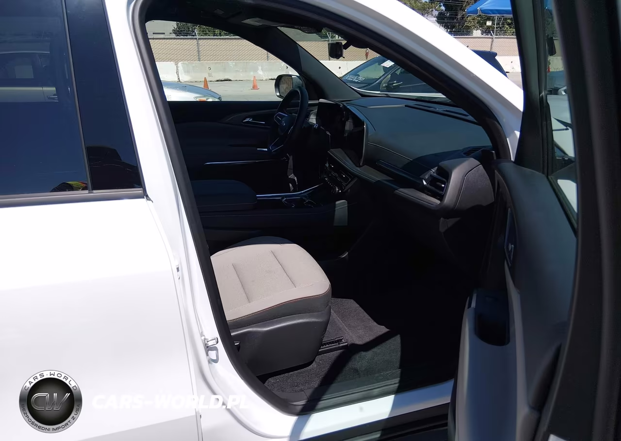2026 Chevrolet Traverse Awd Lt VIN:1GNEVGKS5TJ304686 - 5
