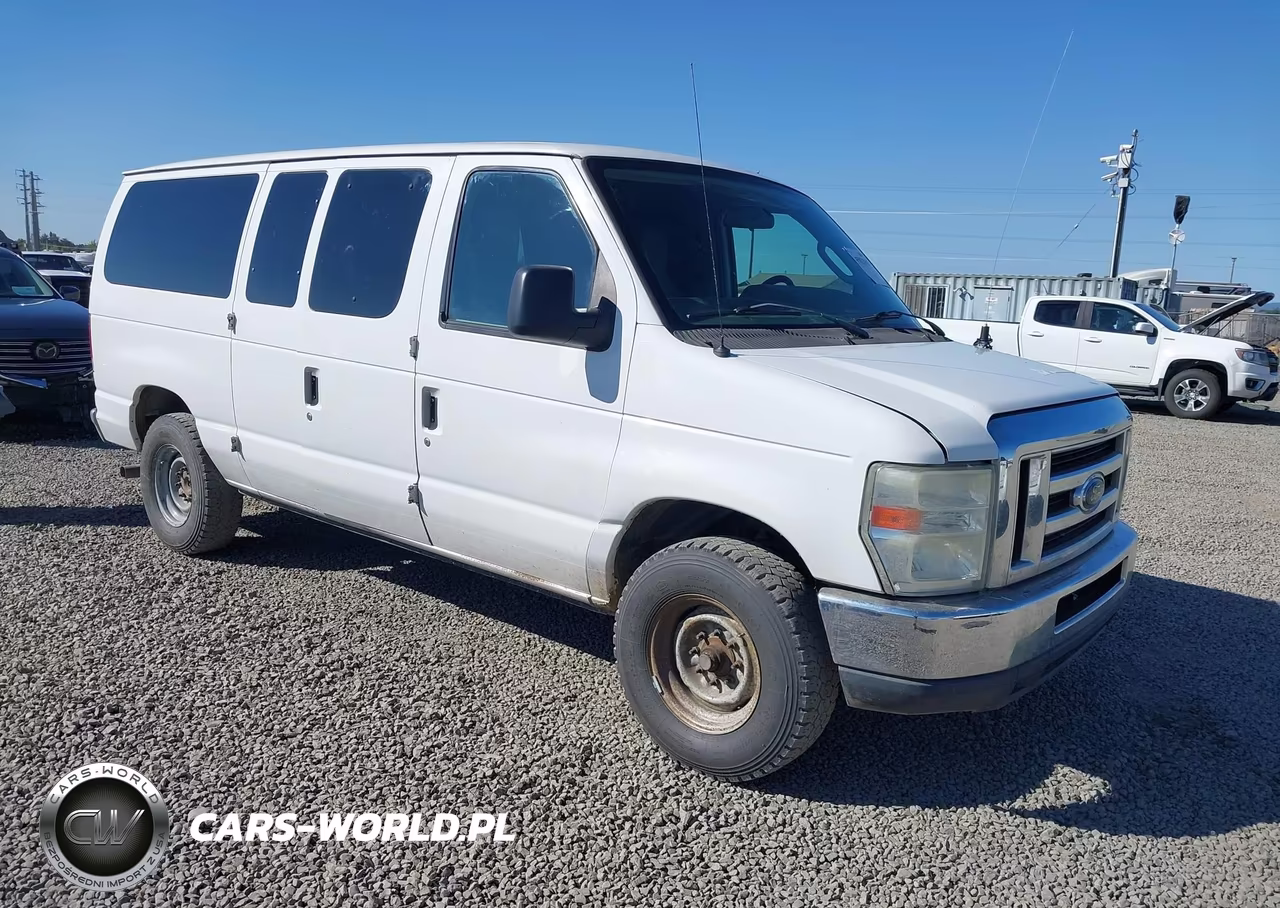 2010 Ford E-350 Super Duty Xlt