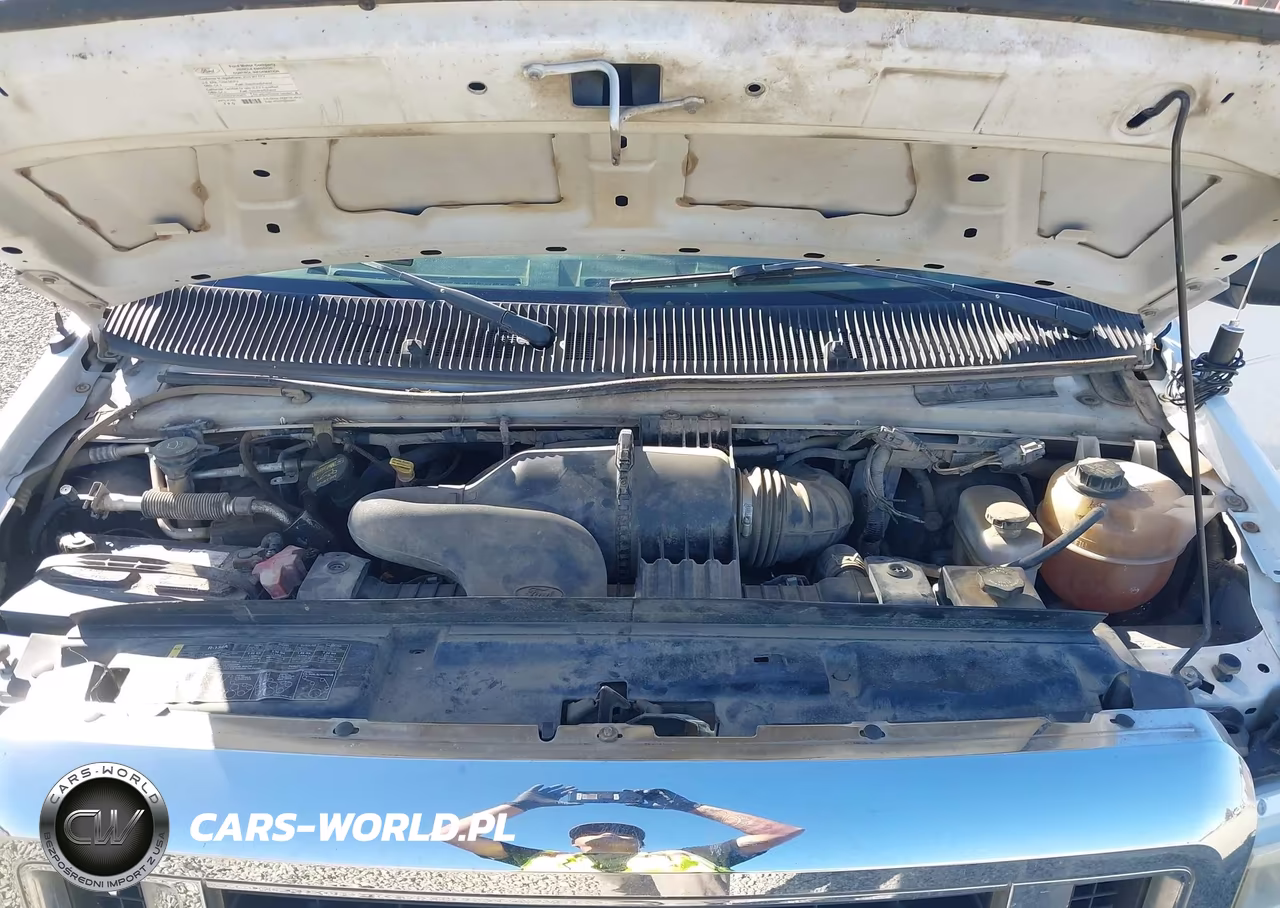 2010 Ford E-350 Super Duty Xlt VIN:1FBNE3BL6ADA65420 - 10