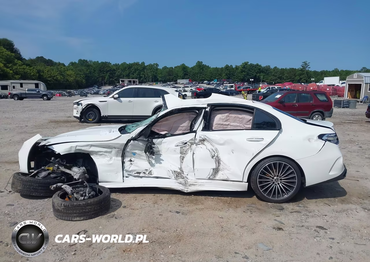 2022 Mercedes-Benz C 300 Sedan VIN:W1KAF4GB3NR017983 - 13