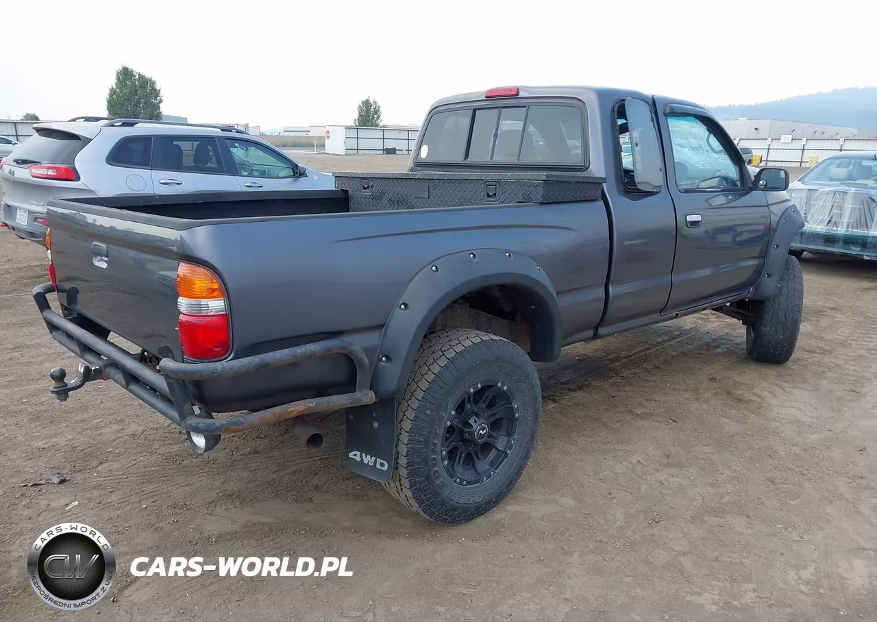 1998 Toyota Tacoma Base V6 VIN:4TAWN72N0WZ015403 - 4