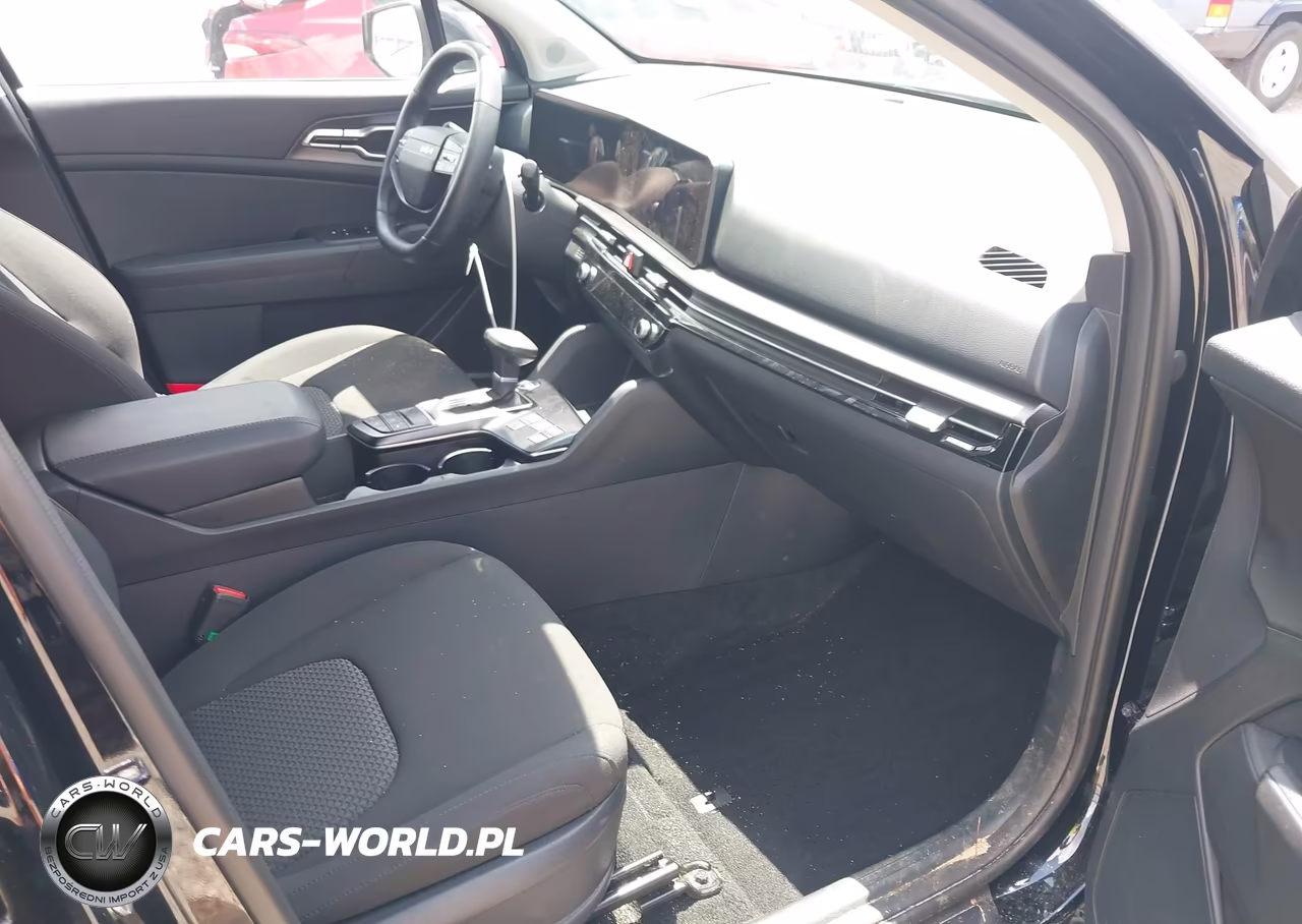 2026 Kia Sportage Lx VIN:5XYK23DF6TG421223 - 5
