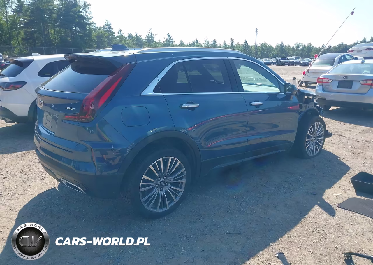 2025 Cadillac Xt4 Awd Premium Luxury VIN:1GYFZDR47SF154034 - 4
