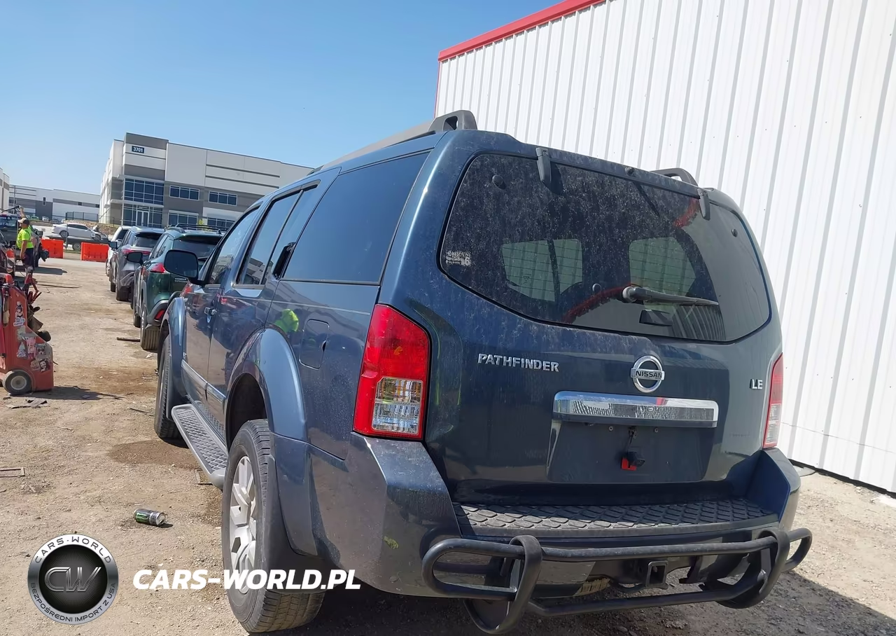 2008 Nissan Pathfinder Le V8 VIN:5N1BR18B98C617266 - 3