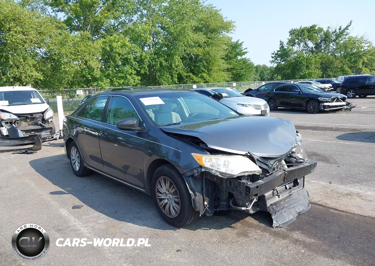2014 Toyota Camry Le