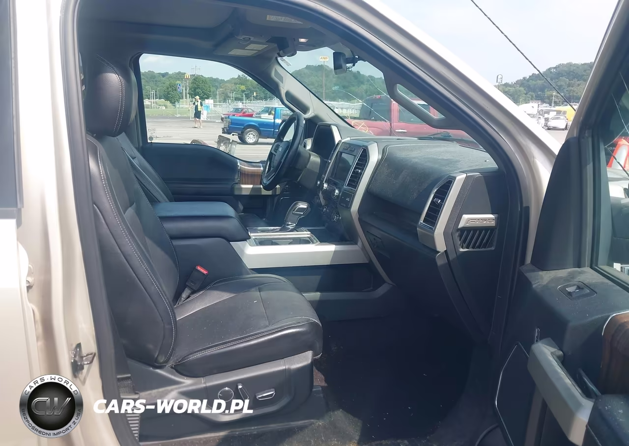 2017 Ford F-150 Lariat VIN:1FTEW1EGXHKC34145 - 5