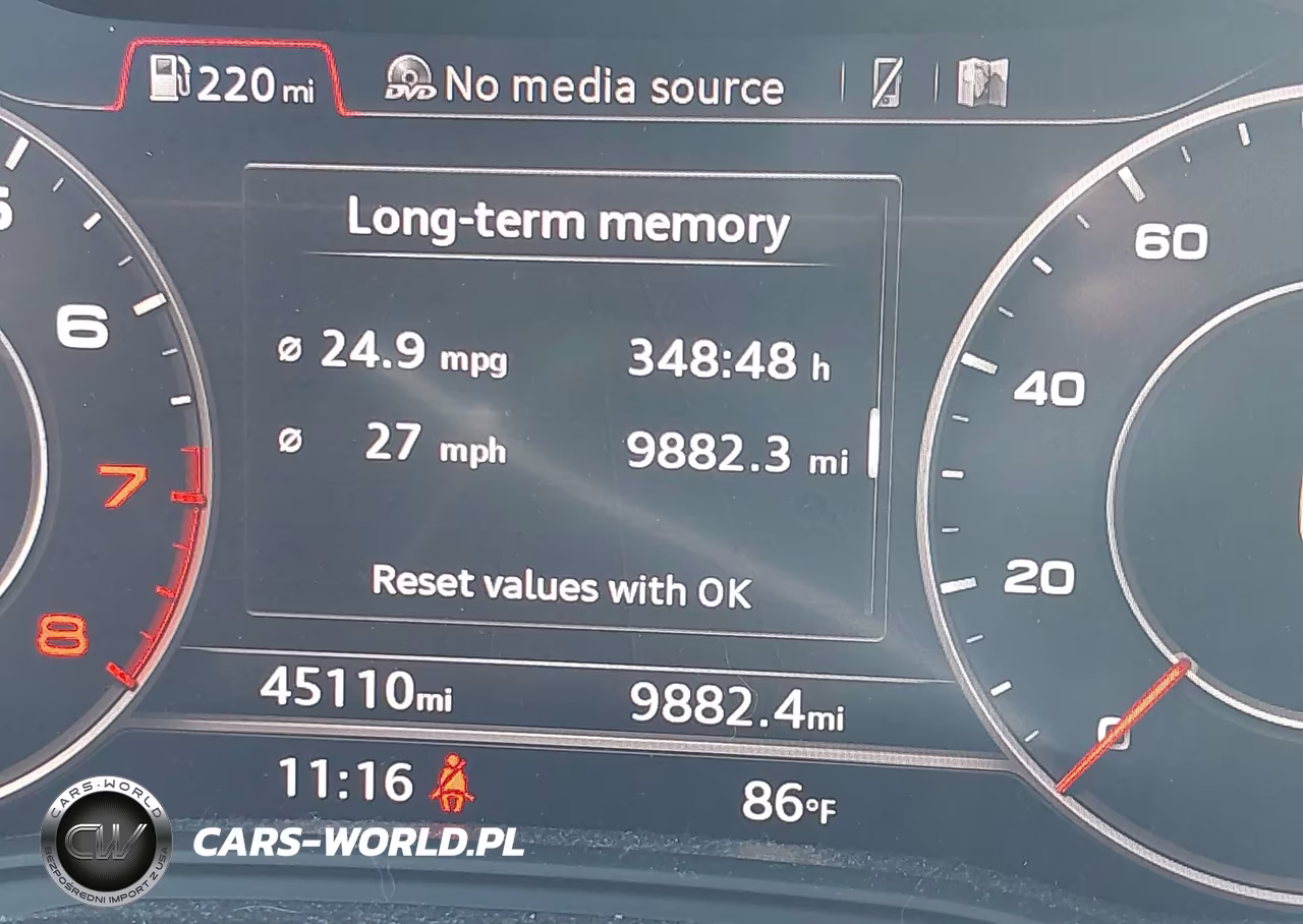 2017 Audi A4 Premium Plus VIN:WAUENAF45HN009165 - 15